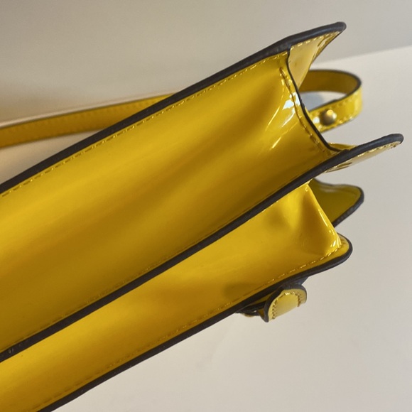 ✨NEW✨ STEVE MADDEN YELLOW CROSSBODY BAG - Picture 10 of 16
